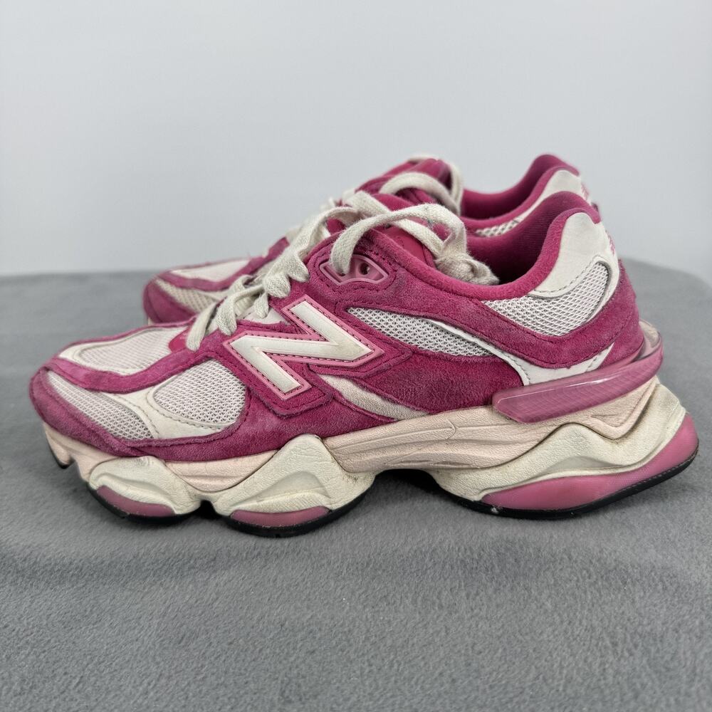 New Balance 9060 Fuchsia Pink Womens 5.5 Mens 4 Suede Sneakers U9060FP